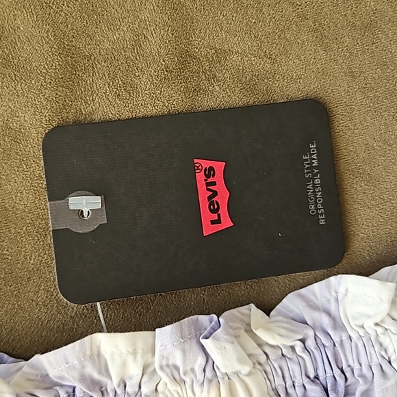 Womens Levi's blouse size M - Picture 3 of 3